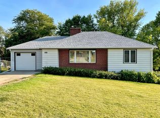 8235 Browne St, Omaha, NE 68134