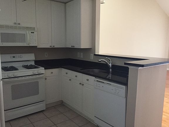 2nd image of 9490 Virginia Center Blvd Unit 423
