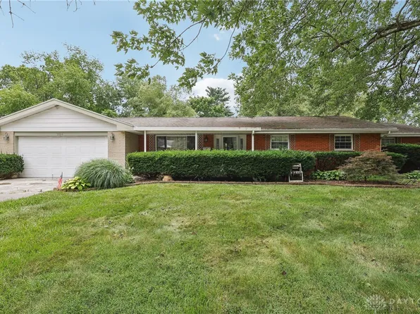 2154 Marcia Dr, Bellbrook, OH 45305