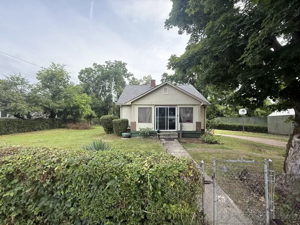 1609 Essex Ave, Nashville, TN 37216