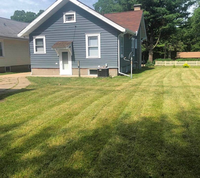 1st image of 2318 N North St
