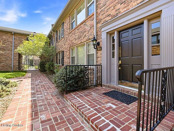 3rd image of 3811 Washington Sq APT 2G