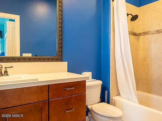 549 Palomar Cir — Photo 8