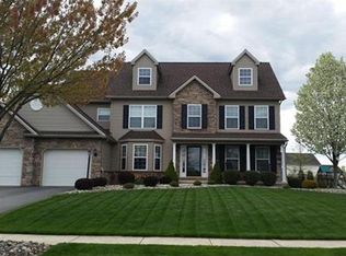2850 Lambert Ct, Easton, PA 18040