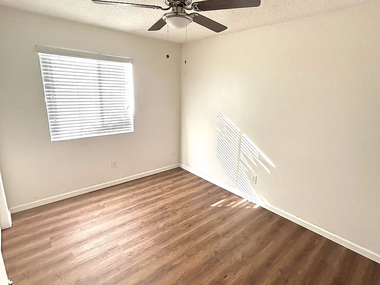 811 Taylor St #7 — Photo 12