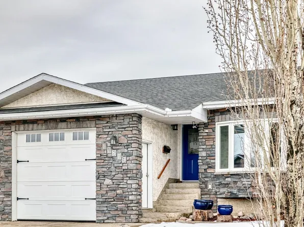 17819 91a St NW, Edmonton, AB T5Z 2L2