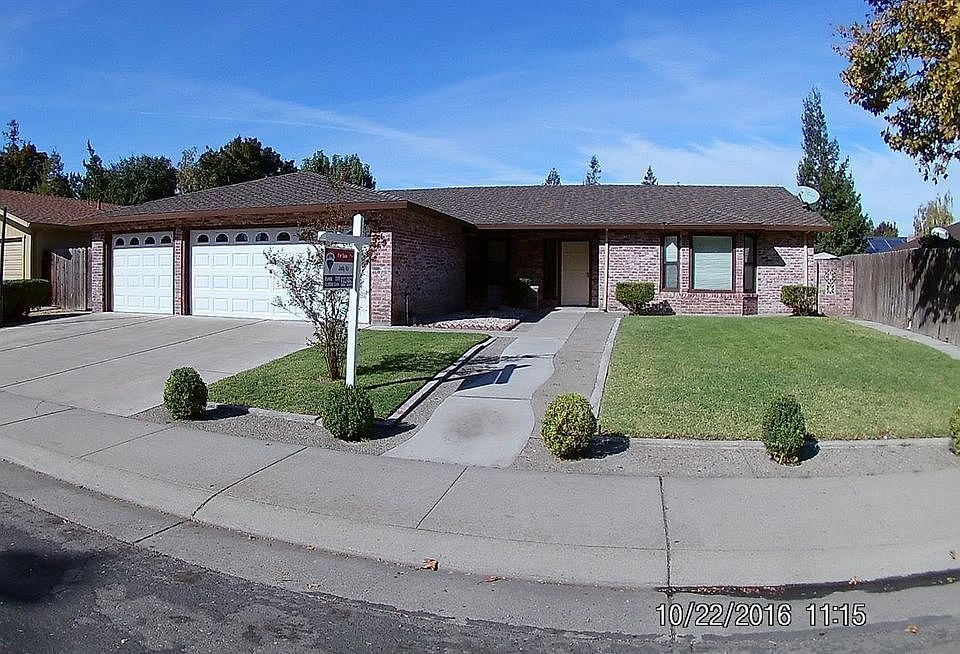 1st image of 3715 Estate Dr