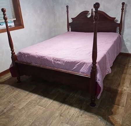 Lower level bedroom , new bed, box spring and mattress. New Vinyl flooring.