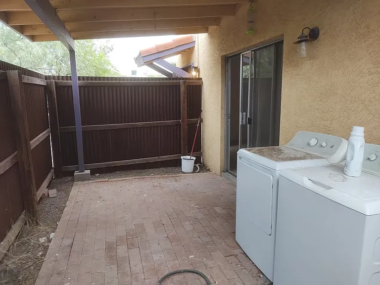 284 S Highland Ave #284 — Photo 9