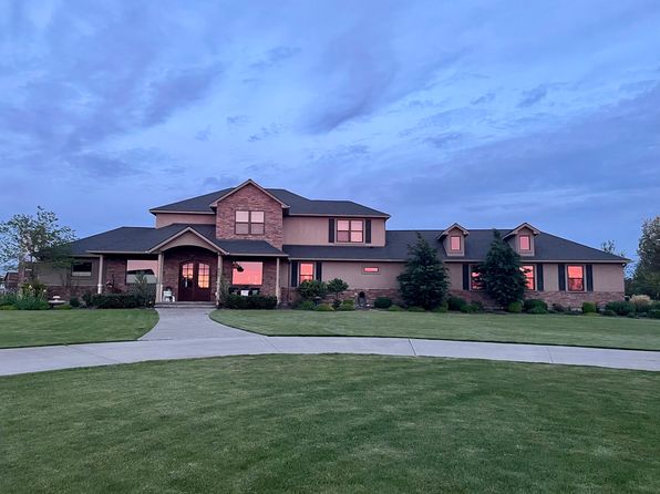 805 Betz Ln