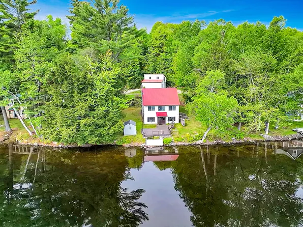 28 Waters Edge, Hartford, ME 04220