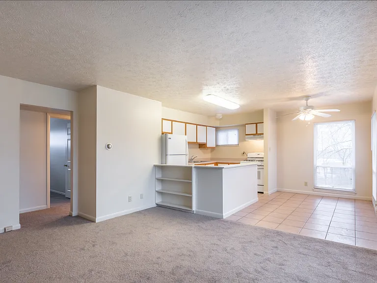 2607 Chamberlain Rd — Photo 6