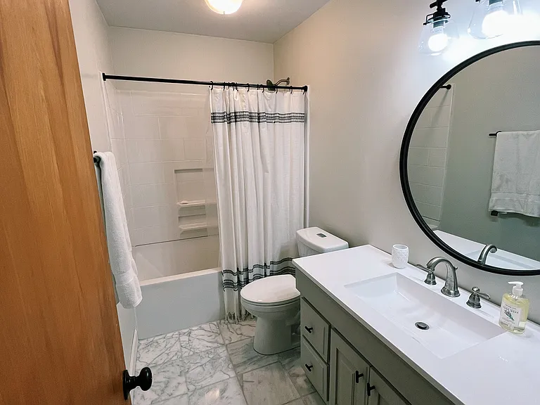 6245 Spraul Ave — Photo 7
