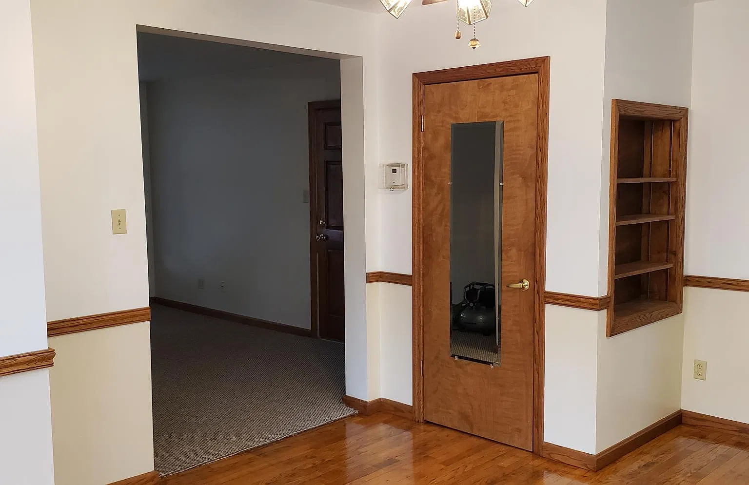 1 bed, 900 sqft, $800 — Photo 3