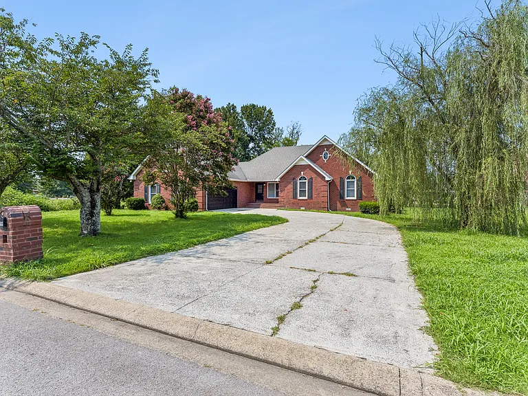 131 Savannah Ridge Dr — Photo 10