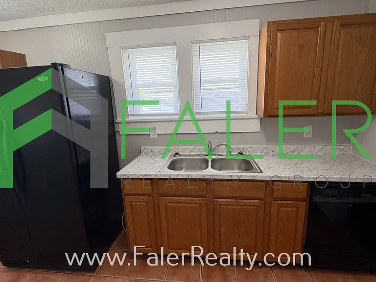 1763 Suman Ave — Photo 12