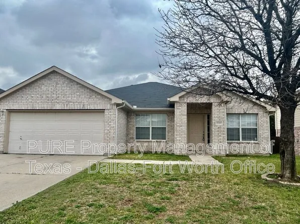 2303 Bantry Ln, Arlington, TX 76002