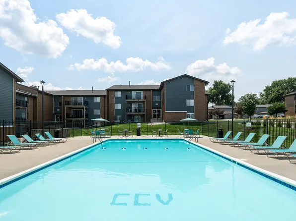 Country Club Village