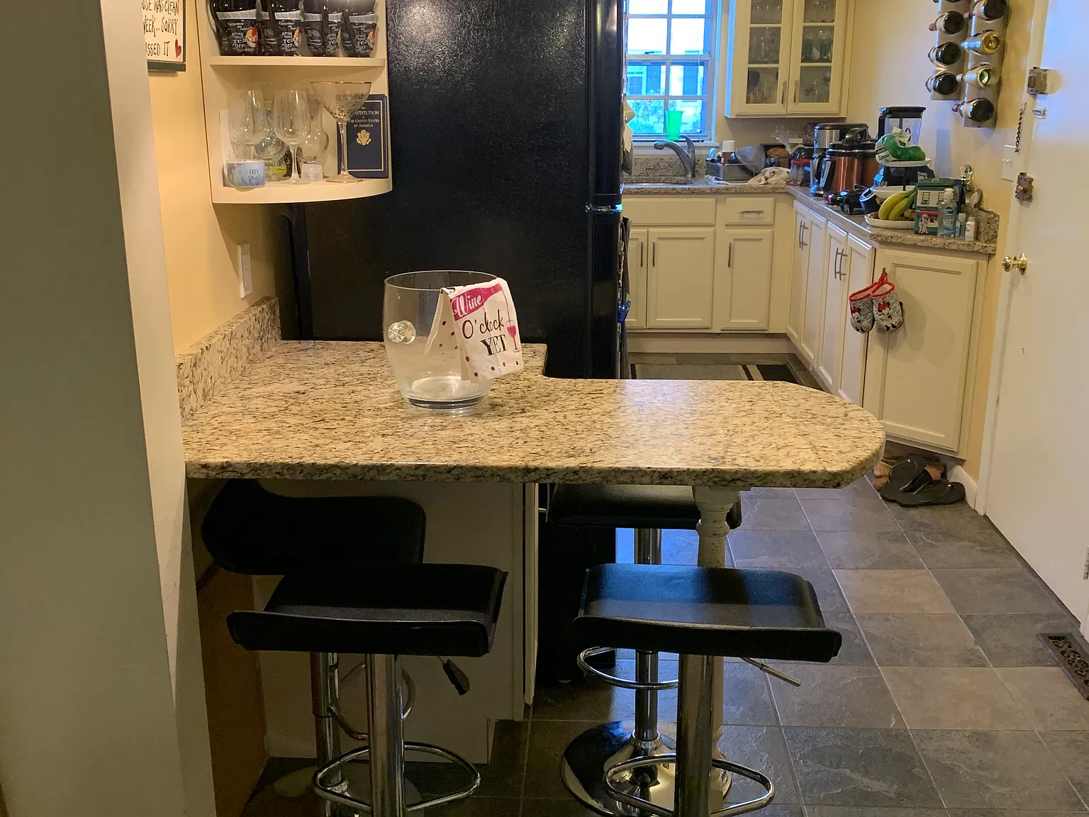 2 bed, 826 sqft, $2,950 — Photo 3