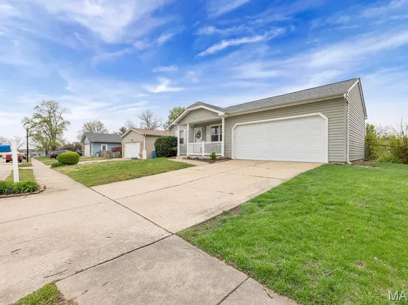 1620 Lynncove Ln, Saint Charles, MO 63303