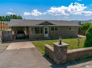 210 Goldcrest St, East Wenatchee, WA 98802
