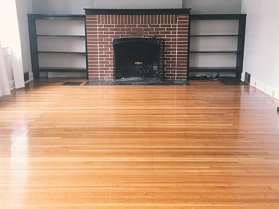 4th image of 4750 Broadway St