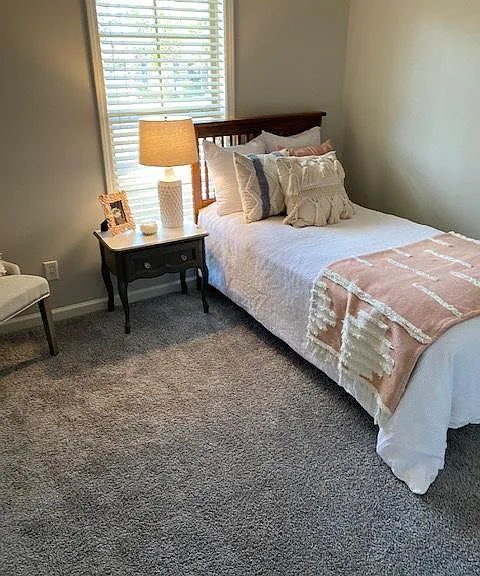 8708 Lindsey Ln — Photo 10