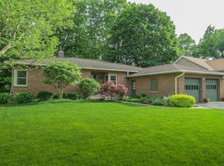 1671 Stadium Ct, Ann Arbor, MI 48103