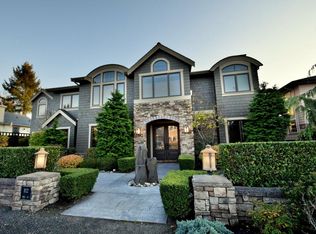 812 Bell St, Edmonds, WA 98020