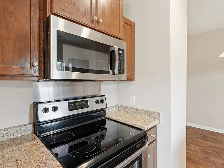 409 Olde Ivey Sq #344 — Photo 14