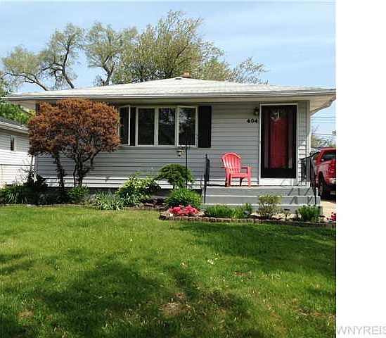 1st image of 404 Cleveland Dr