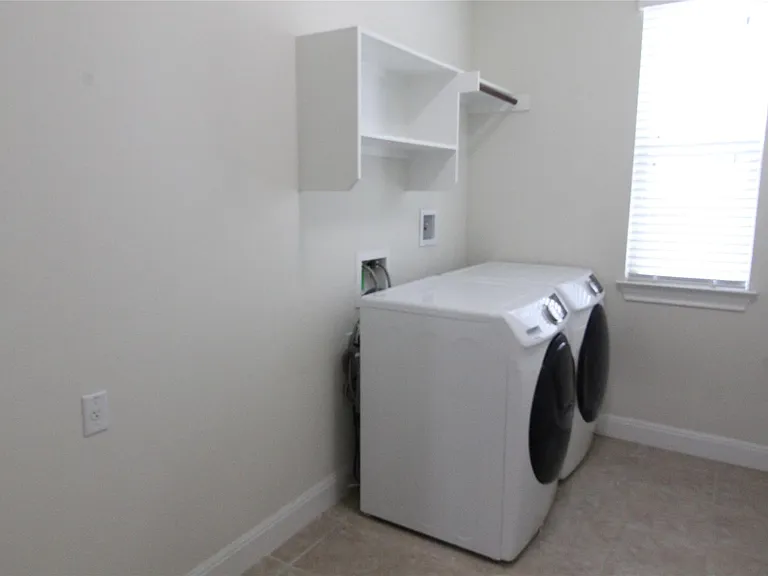 5800 Viejo Dr — Photo 23
