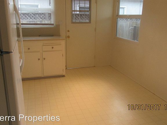 3rd image of 4507 Illinois St