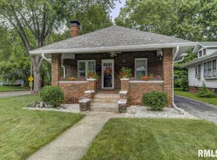 1041 S Walnut St, Springfield, IL 62704