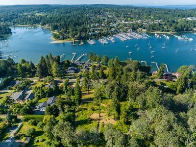5924 Sunday Cove Ln NE, Bainbridge Island, WA, 98110