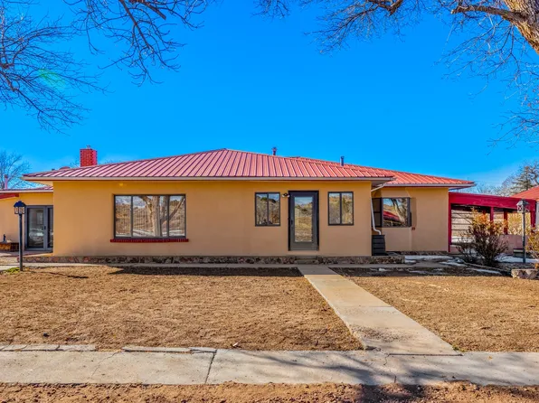 36 Sunlight Vw, Santa Fe, NM 87506