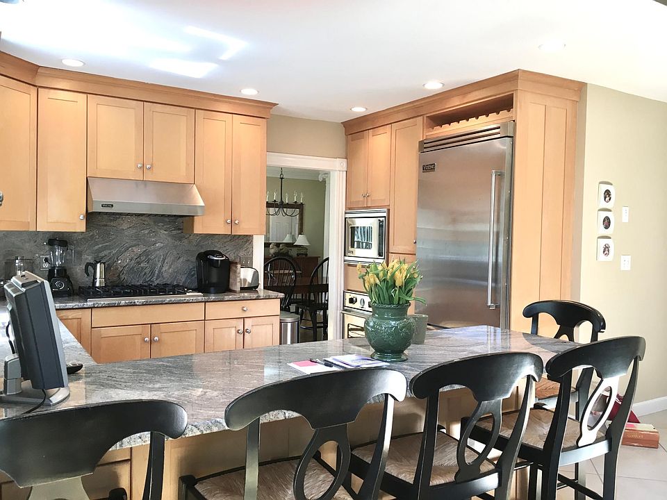 15 Louis Dr, Wellesley, MA 02481 Zillow