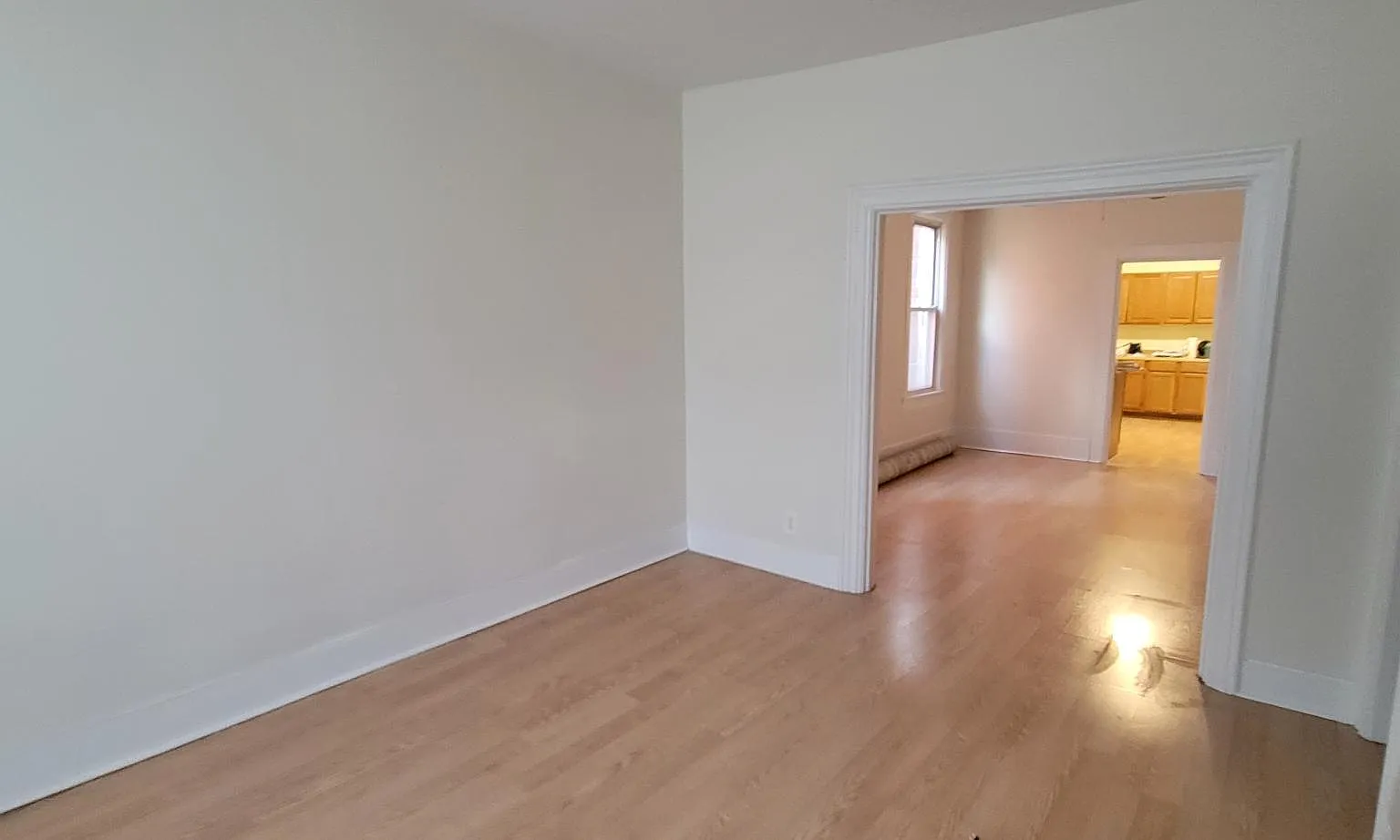 2 bed, 1100 sqft, $2,200 — Photo 1