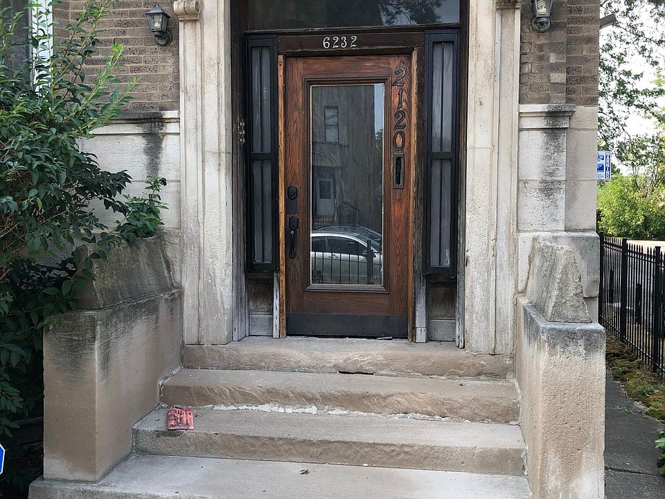 Main entry into building