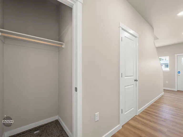 12227 Breckenridge Dr — Photo 32