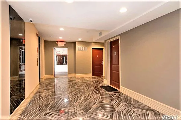 Rented by Remax City Square | media 19