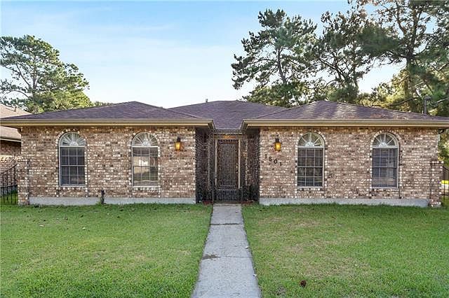 1st image of 1601 Houma Blvd
