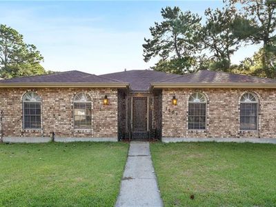 1601 Houma Blvd, Metairie, LA, 70001