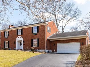 460 Kramer Rd, Oakwood, OH 45419