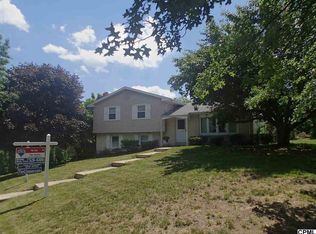 3243 S Scenic Rd, Harrisburg, PA 17109
