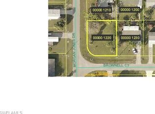 2471 Brownell Ct, North Fort Myers, FL 33917