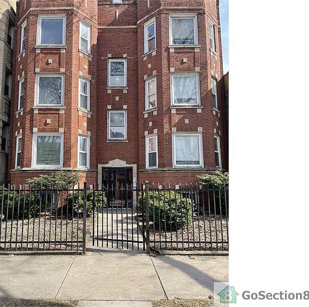 1st image of 8209 S Vernon Ave #2