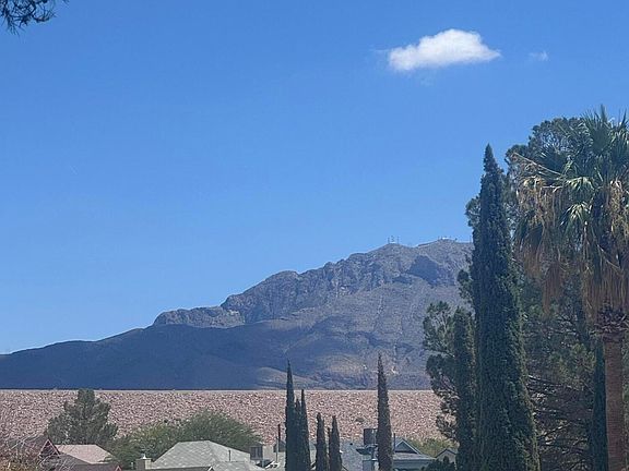2nd image of 1013 Chiricahua Dr
