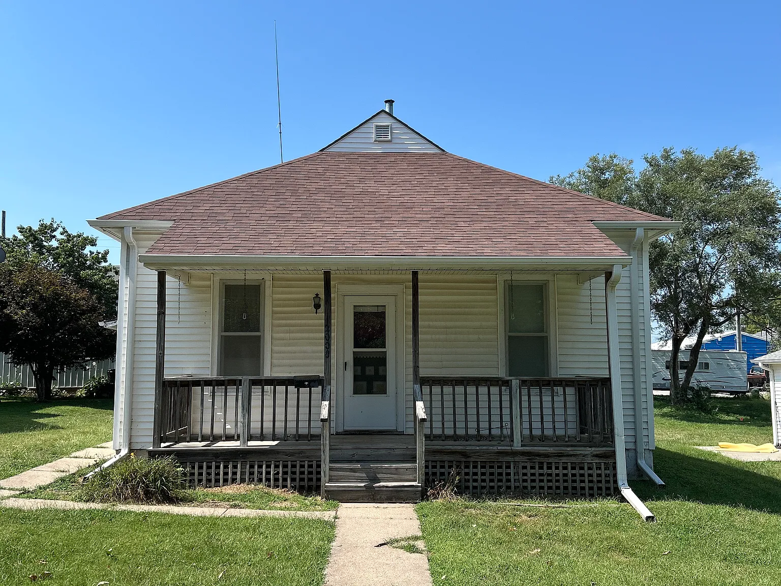 2 bed, 942 sqft, $850 — Photo 3