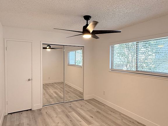 5th image of 2210 T St APT 11